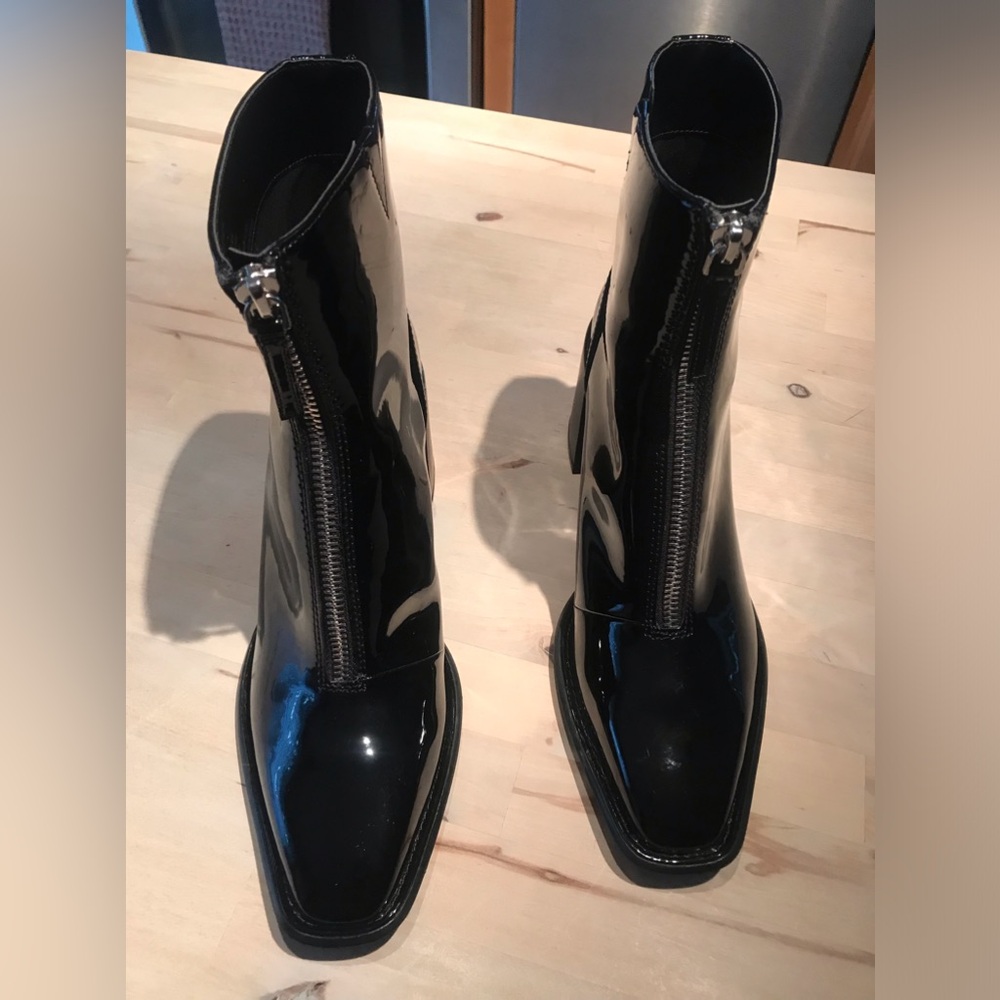 Open Edit Patent Boot